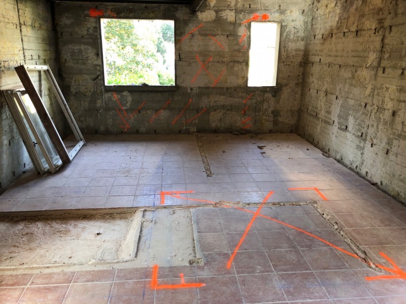 Sciage d’un mur en béton à Valence dans la Drôme.