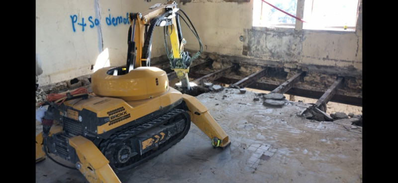 Travaux de Démolition pour chantier avec ROBOT DE DÉMOLITION BROKK® à LYON