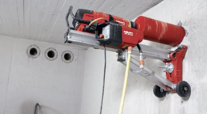 CAROTTAGE BÉTON AU DIAMANT  SUR BOURG LES VALENCE POUR GAINE DE DESENFUMAGE;