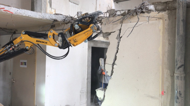 Travaux de Démolition pour chantier avec ROBOT DE DÉMOLITION BROKK® à LYON