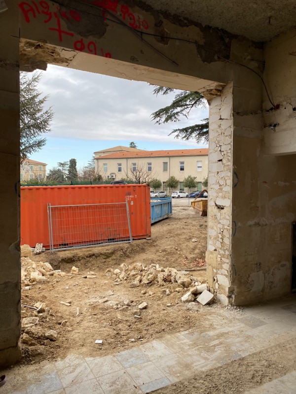sciage et carottage béton à l'outil diamanté à AVIGNON dans le VAUCLUSE.
